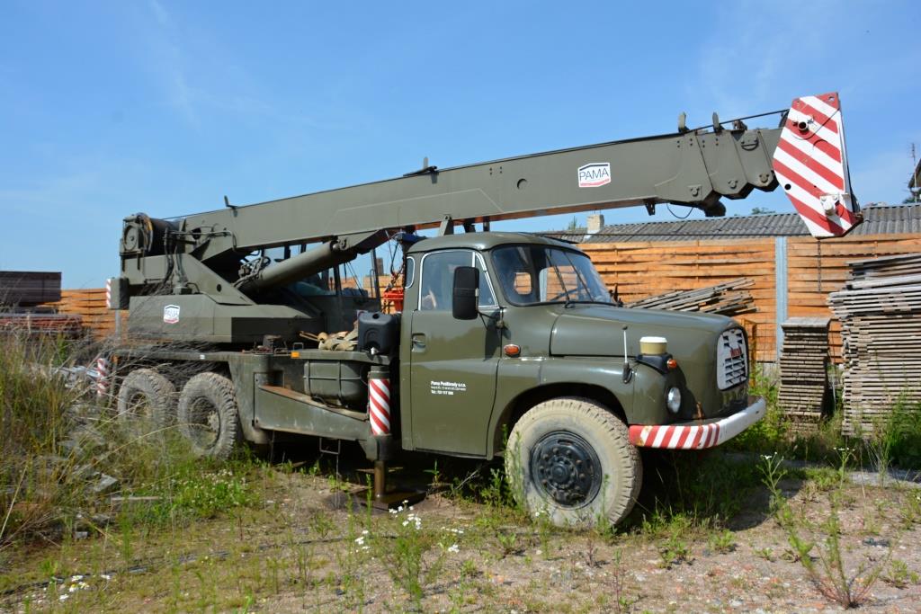 Autojeřáb Tatra 148-2 AD 20 ČKD, RZ S018916, stav tachometru 13.809 km, z majetku PAMA Poděbrady s.r.o. 