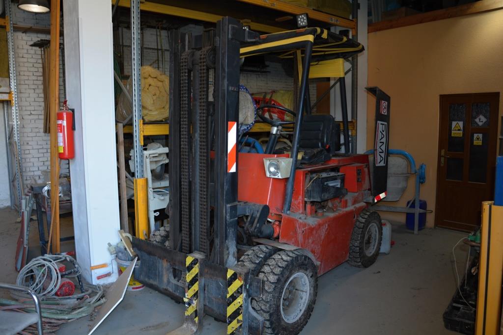 Prodej VZV DESTA DV HM32221, r.v. 1980 a paletový vozík 2000kg DF 20, z majetku PAMA Poděbrady s.r.o. 
