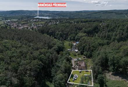                                     Prodej stavební pozemek, celková výměra 968 m2, se stavebním povolením na RD, k.ú. Rozdrojovice, Brno-venkov
                                