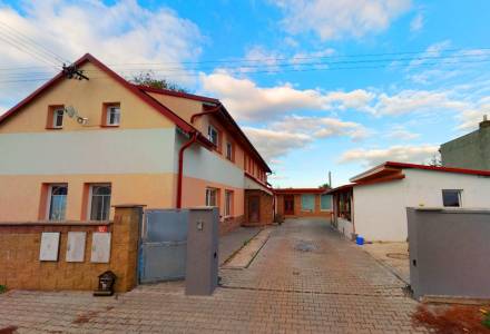                                     Výběrové řízení na prodej RD (2 bytové jednotky), podlahová plocha 299 m2, pozemky celkem 593 m2, Libenice, okres Kolín
                                