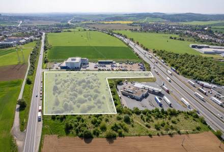                                     Prodej souboru stavebních pozemků (komerce), celková výměra 11.908 m2, ul. Jihlavská, Troubsko, Jihomoravský kraj
                                