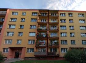 Prodej bytové jednotky, dispozice 4+1, 93,66 m2, ul. Na Obecní 1527/8, Hrabůvka, z majetku Liberty Ostrava a.s.