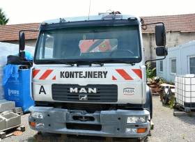 Nákladní automobil - nosič kontejnerů MAN LE 18.280 4X2 BL, RZ 1BZ0680, 2004, stav tachometru 691.519 km, z majetku PAMA Poděbra