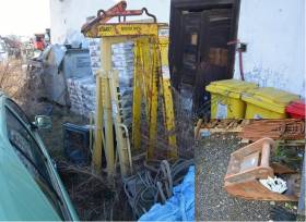 Soubor příslušenství - paletové vidle EURO EZS 20.23 S, BOSCARO a lžice na minibagr, z majetku PAMA Poděbrady s.r.o. 