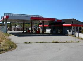 VEŘEJNÁ DRAŽBA - Čerpací stanice PHM, pozemky celkem 2666 m2, Nová Bystřice, 2 km od hranice s Rakouskem